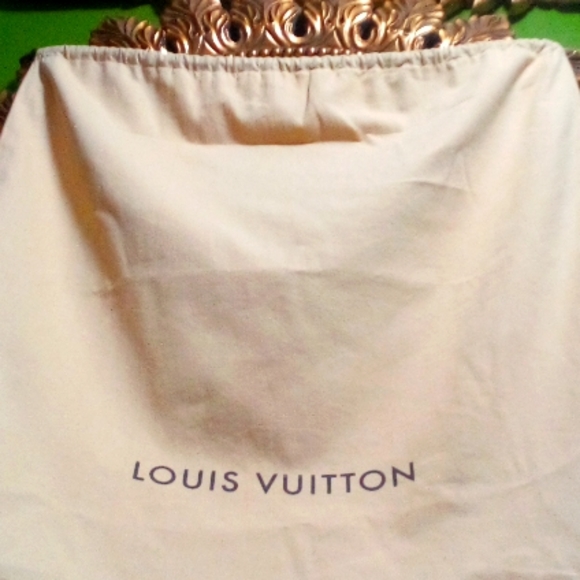 Louis Vuitton Large Luxury Storage Bag Dust Cover Garment...